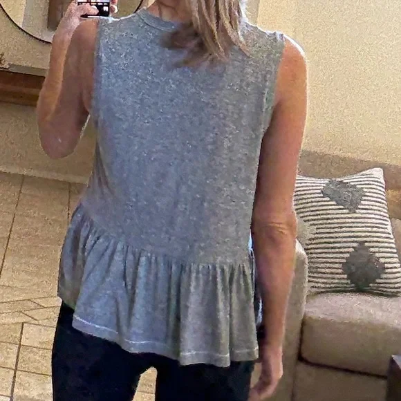 THE GREAT. Heather Gray Peplum Tank Top - Picture 2 of 8
